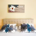 Comecasa Porta Susa Cosy 아파트
